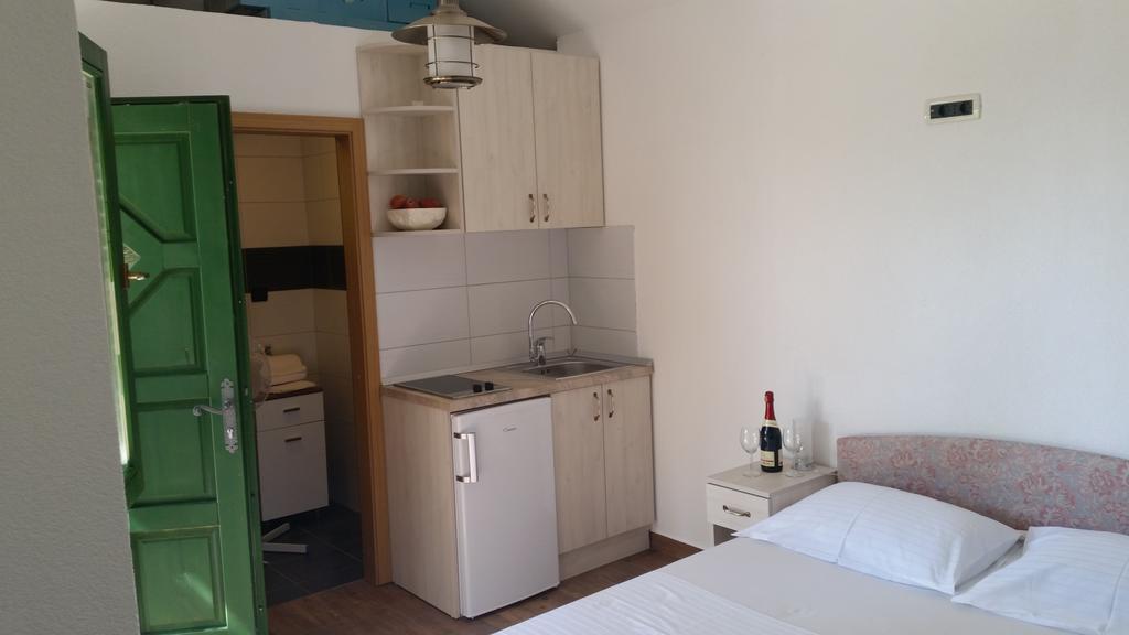 Apartments Vile Holiday Живогоще Екстер'єр фото