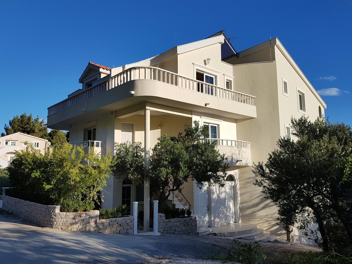 Apartments Vile Holiday Живогоще Екстер'єр фото